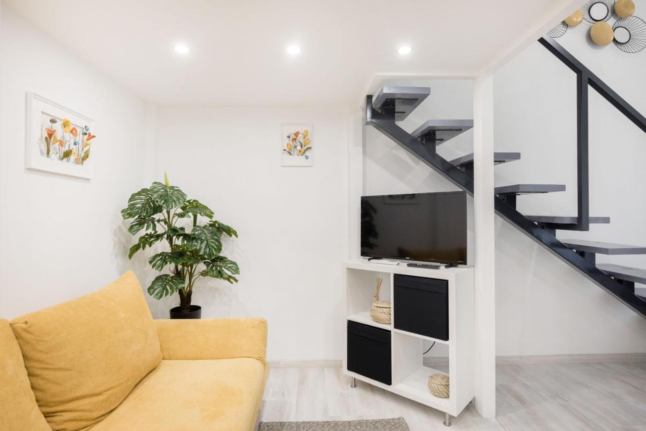 Mirror Apartments Budapest Luaran gambar
