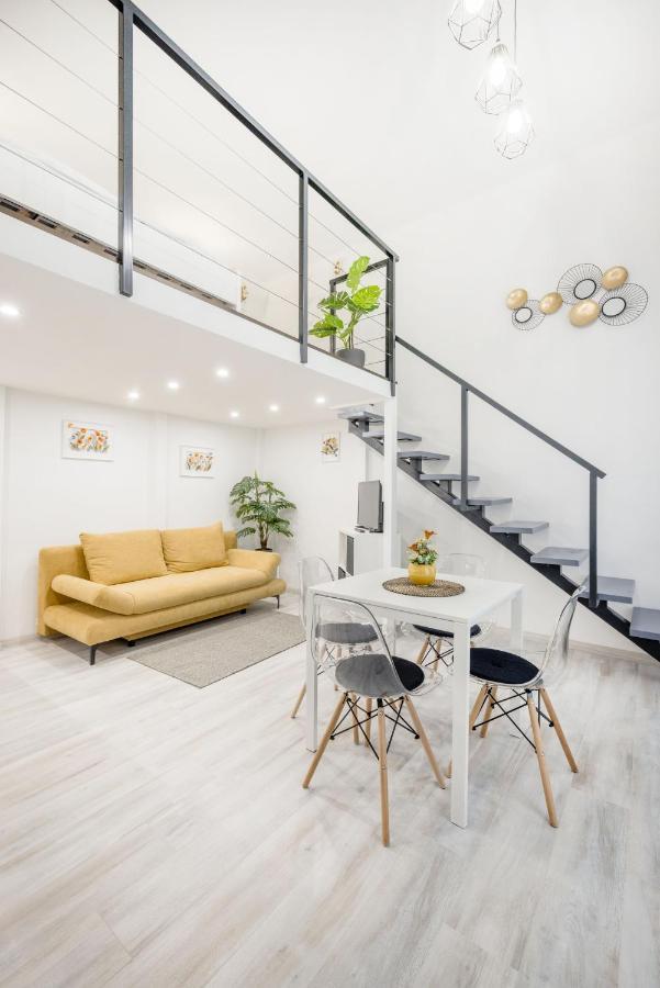 Mirror Apartments Budapest Luaran gambar